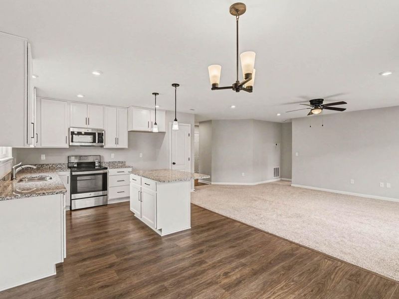 6813 Green Isle Lane, Union, KY 41091 Photo 9