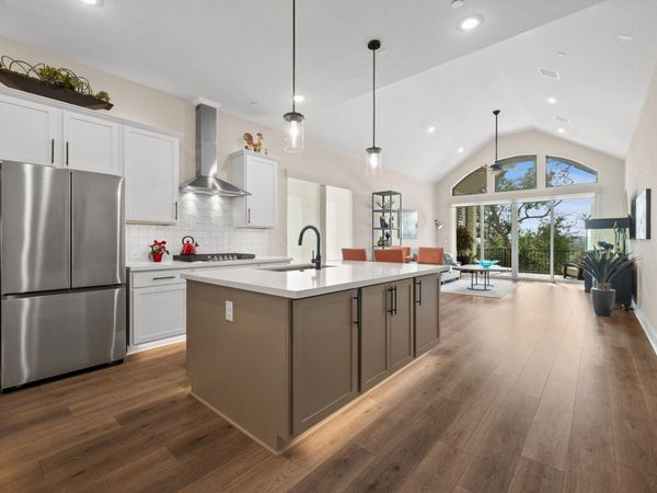 17109 Hattie TRCE, Austin, TX 78738