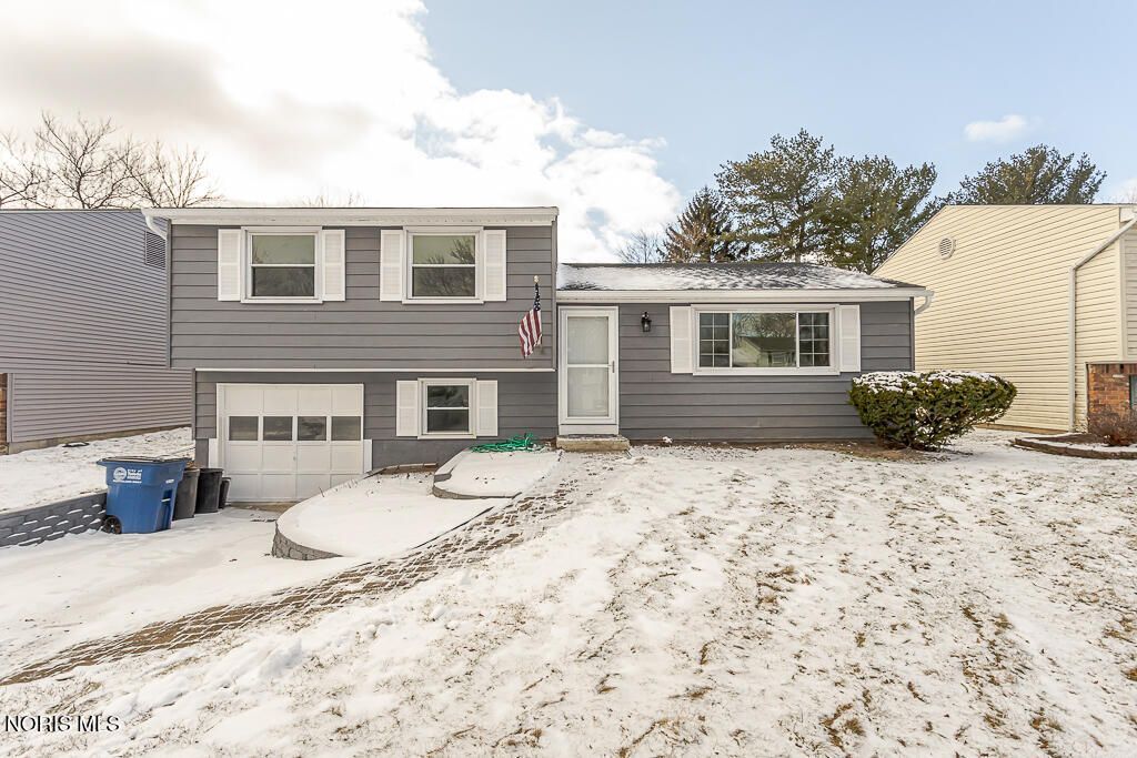 4953 San Joaquin Drive, Toledo, OH 43615 Main Photo