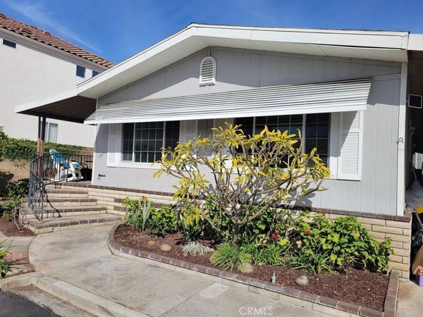 1381 Harbor Lake Avenue, Unit 32, Brea, CA 92821