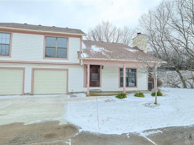 1390 Sanzon Drive, Fairborn, OH 45324 Photo 1