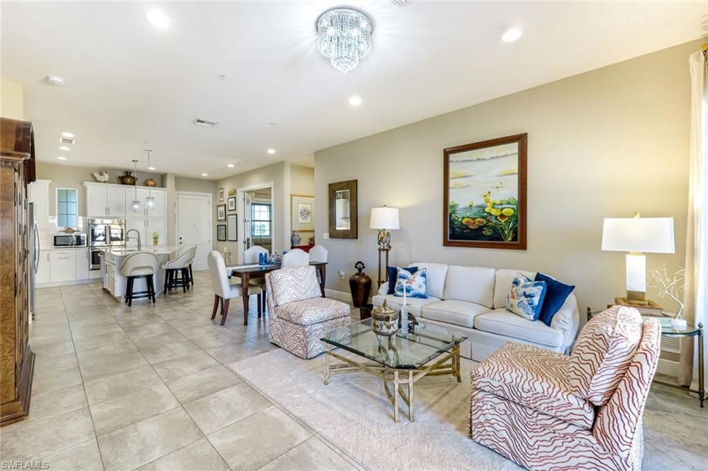 21530 Strada Nuova Cir, Unit 305, Estero, FL 33928 Photo