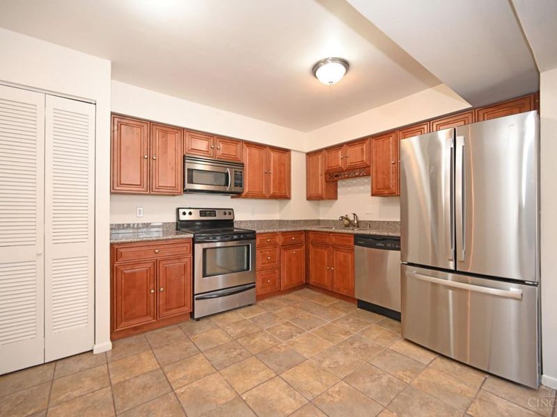 2352 Dana Avenue, Unit 2352, Cincinnati, OH 45208 Photo 15