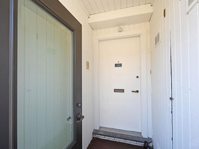 2352 Dana Avenue, Unit 2352, Cincinnati, OH 45208 Photo 3