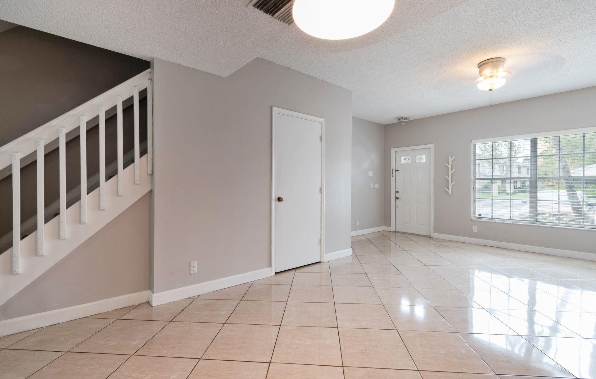 16721 Hemingway Drive, Weston, FL 33326 Photo