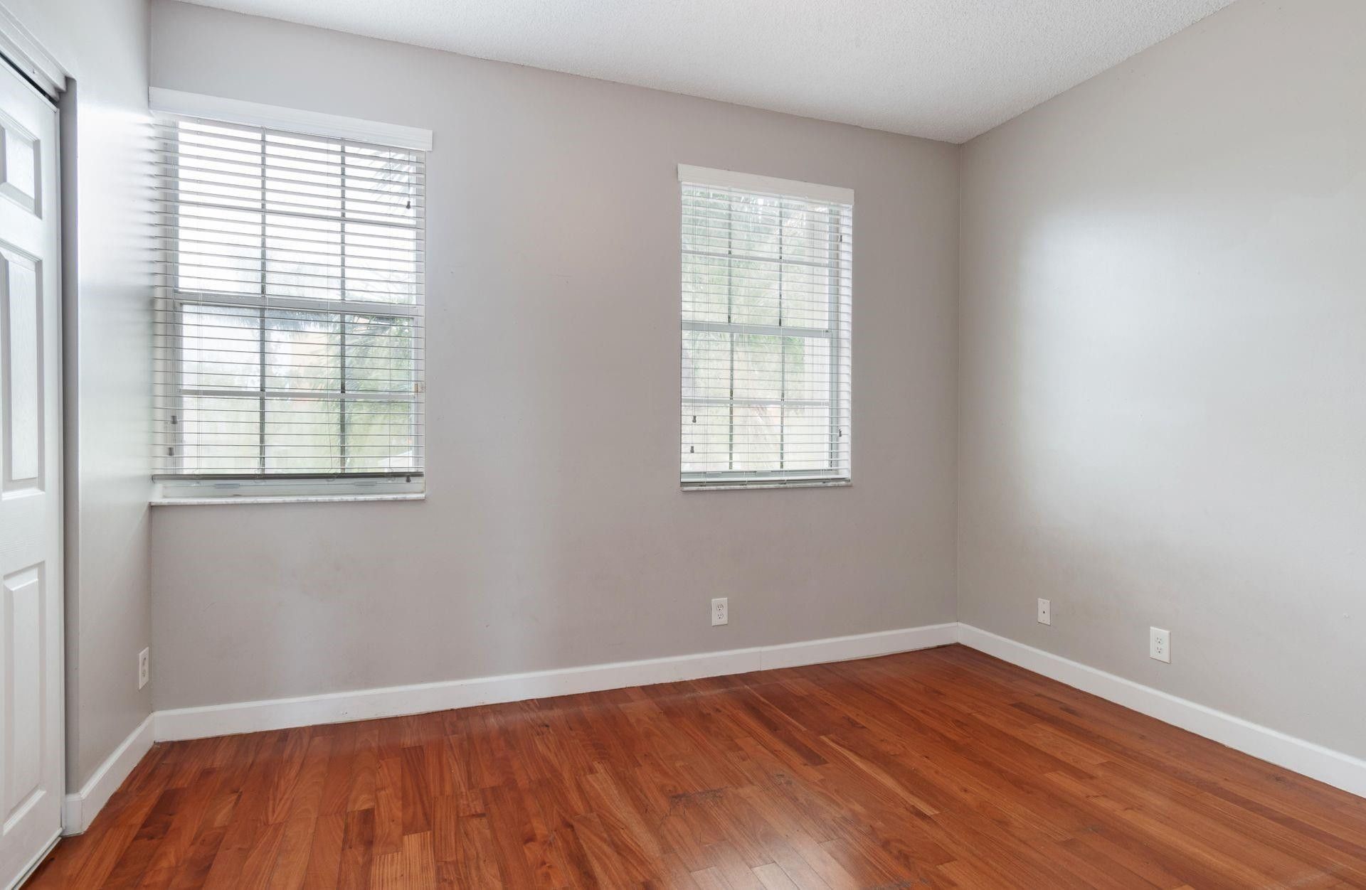 16721 Hemingway Drive, Weston, FL 33326 Photo