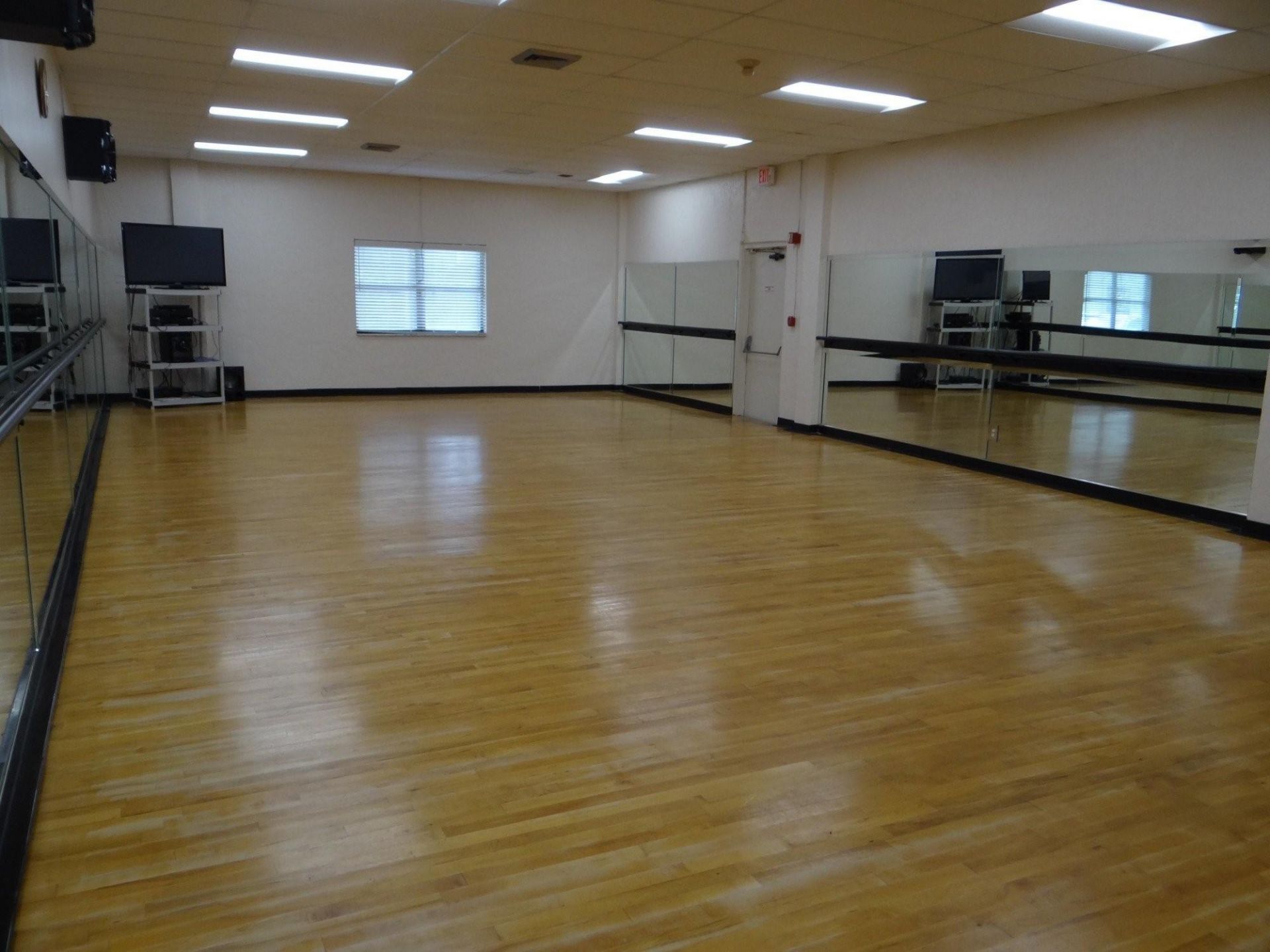 16721 Hemingway Drive, Weston, FL 33326 Photo