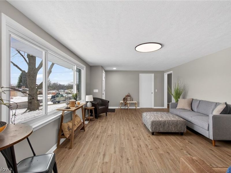 508 Sandy Avenue NE, Massillon, OH 44646 Photo 6