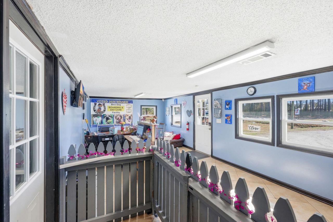 3054 Forestbrook Rd.  Photo 10