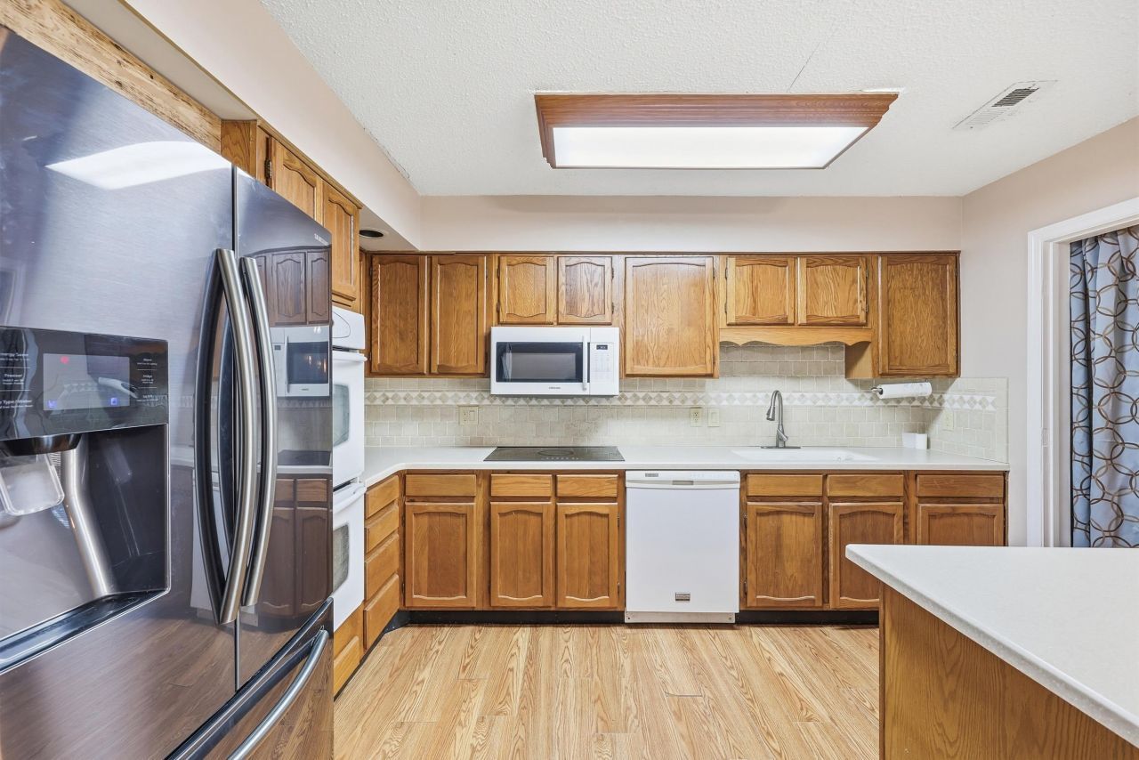 3054 Forestbrook Rd.  Photo 29