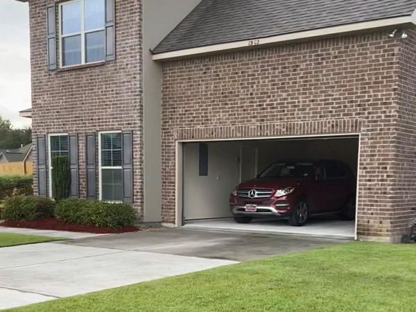 8902 Black Birch Ave, Zachary, LA 70791