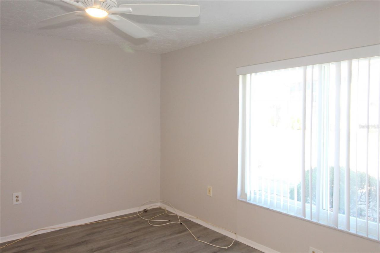 2628 Hidden Lake Drive N, Unit B, Sarasota, FL 34237 Photo