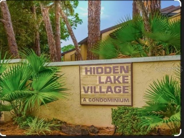 2628 Hidden Lake Drive N, Unit B, Sarasota, FL 34237 Photo