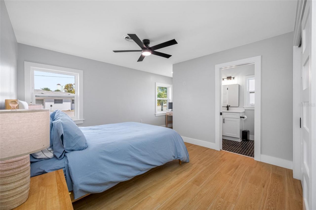 370 59th Avenue, Saint Pete Beach, FL 33706 Photo