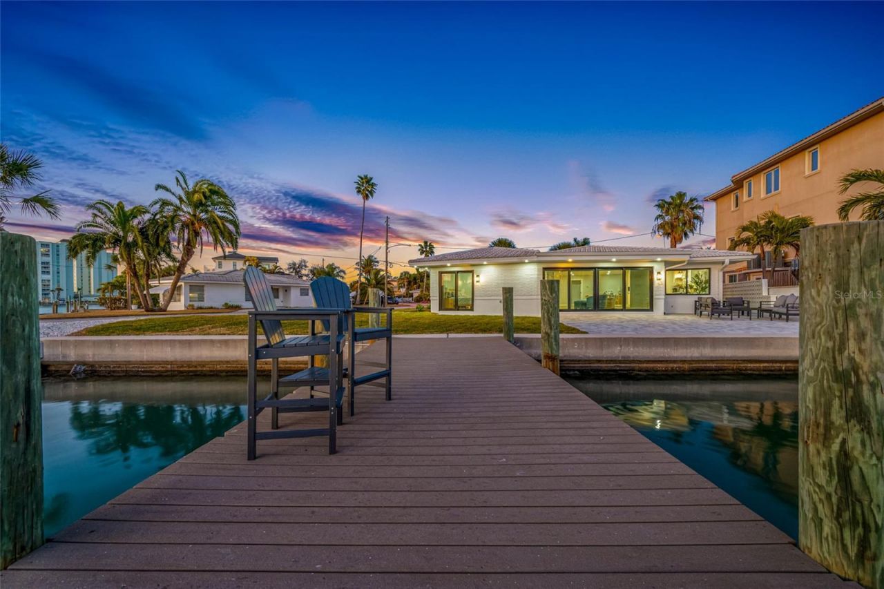 370 59th Avenue, Saint Pete Beach, FL 33706 Photo