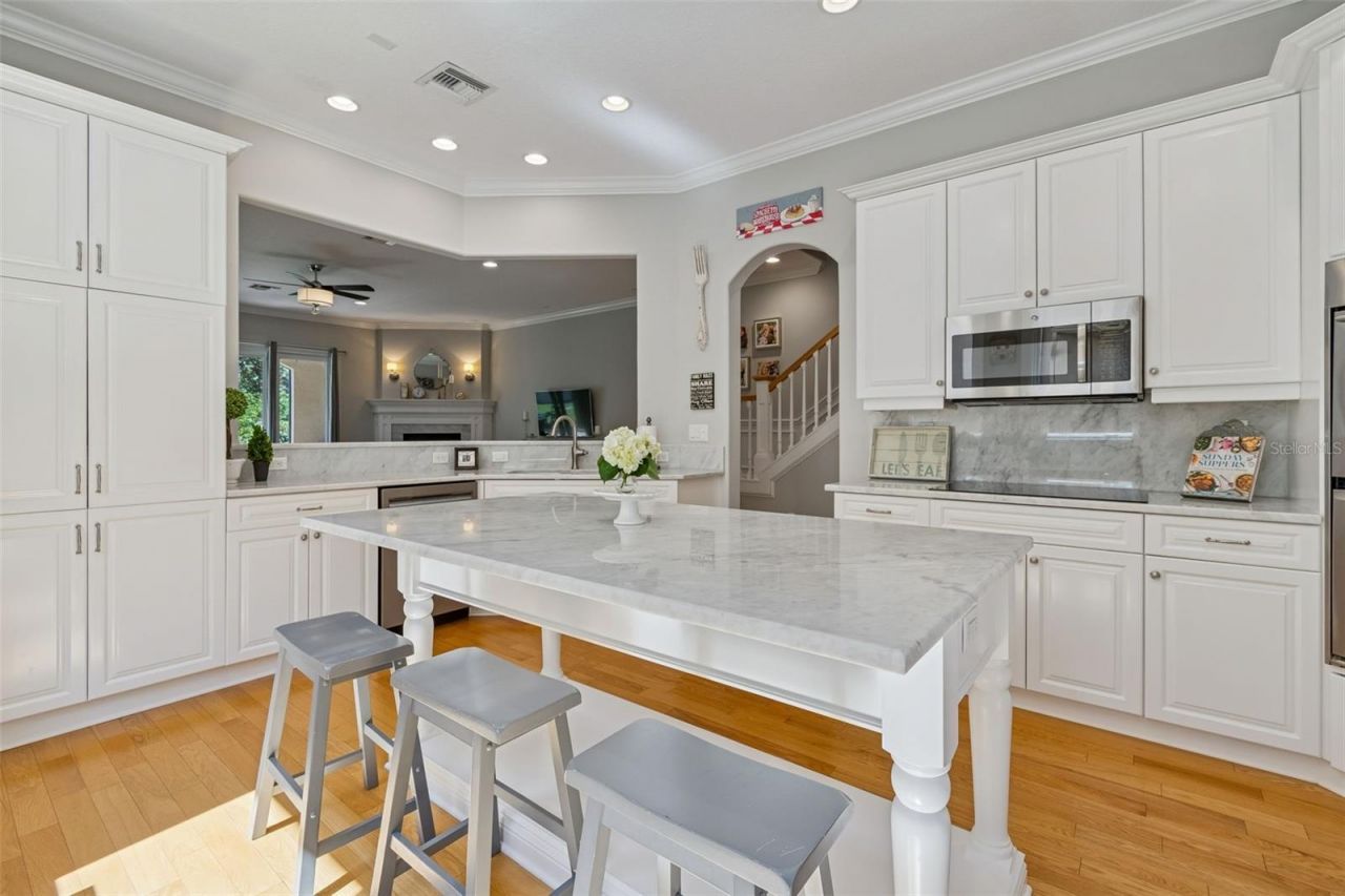 610 Saxony Boulevard, Saint Petersburg, FL 33716 Photo