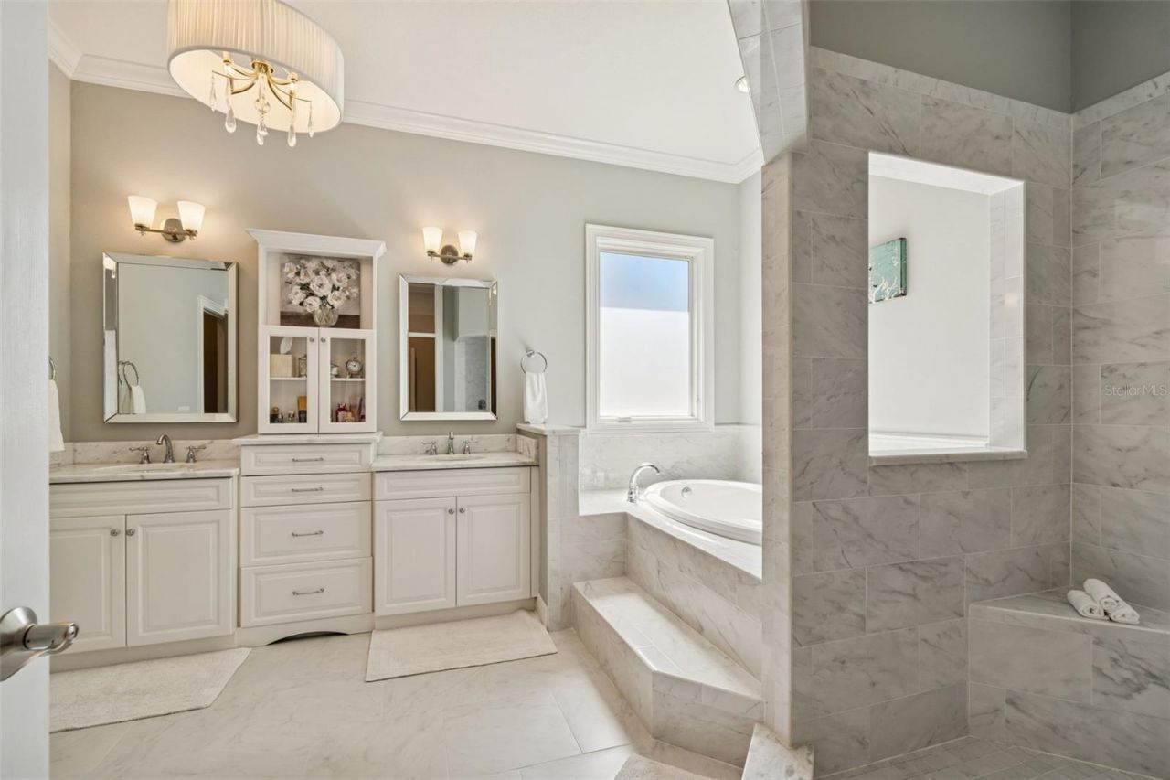 610 Saxony Boulevard, Saint Petersburg, FL 33716 Photo