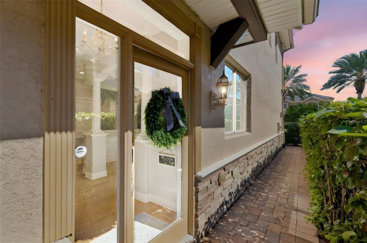 610 Saxony Boulevard, Saint Petersburg, FL 33716 Photo