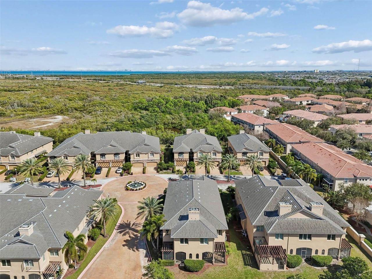 610 Saxony Boulevard, Saint Petersburg, FL 33716 Photo