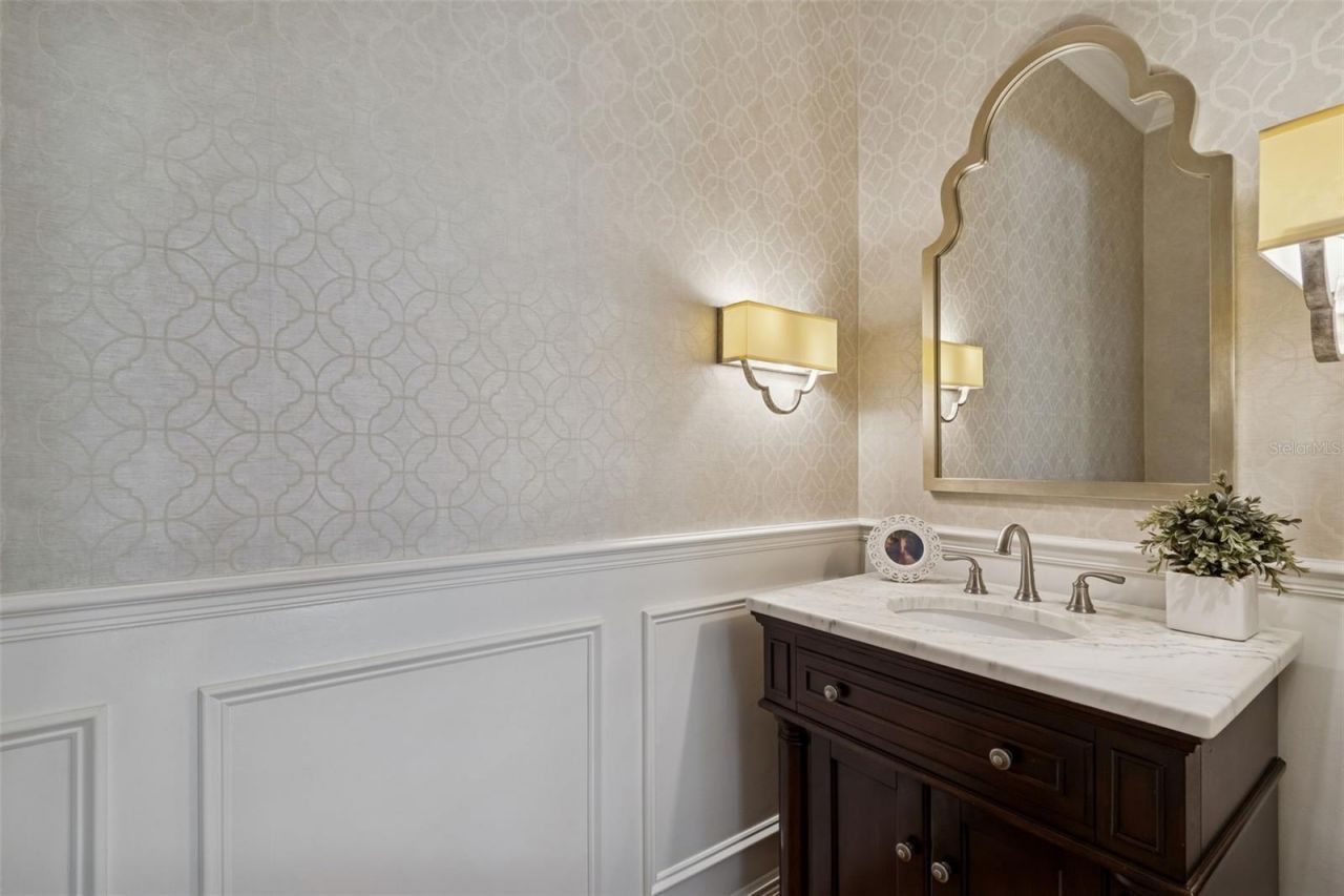 610 Saxony Boulevard, Saint Petersburg, FL 33716 Photo