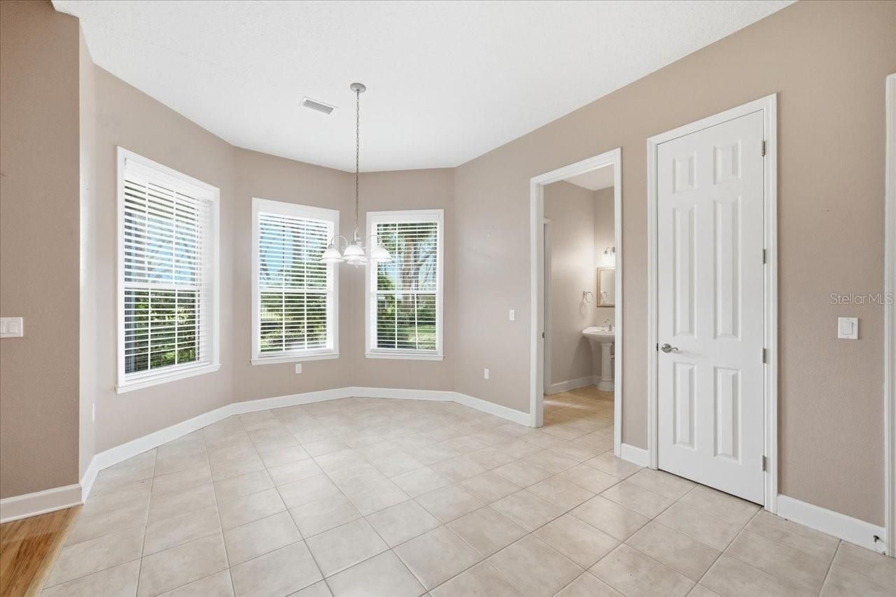 12002 Hope Lane, Tampa, FL 33618 Photo