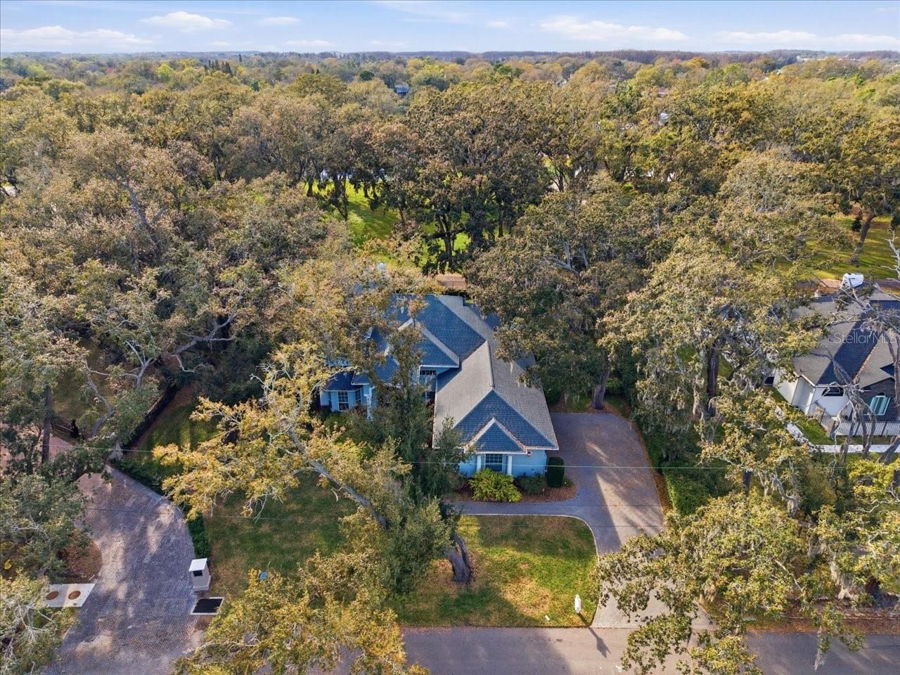 12002 Hope Lane, Tampa, FL 33618 Photo