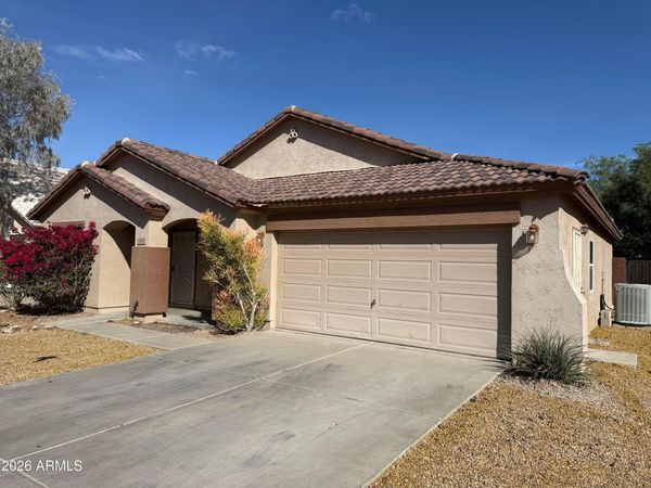 816 W Mid Way Street, Coolidge, AZ 85128