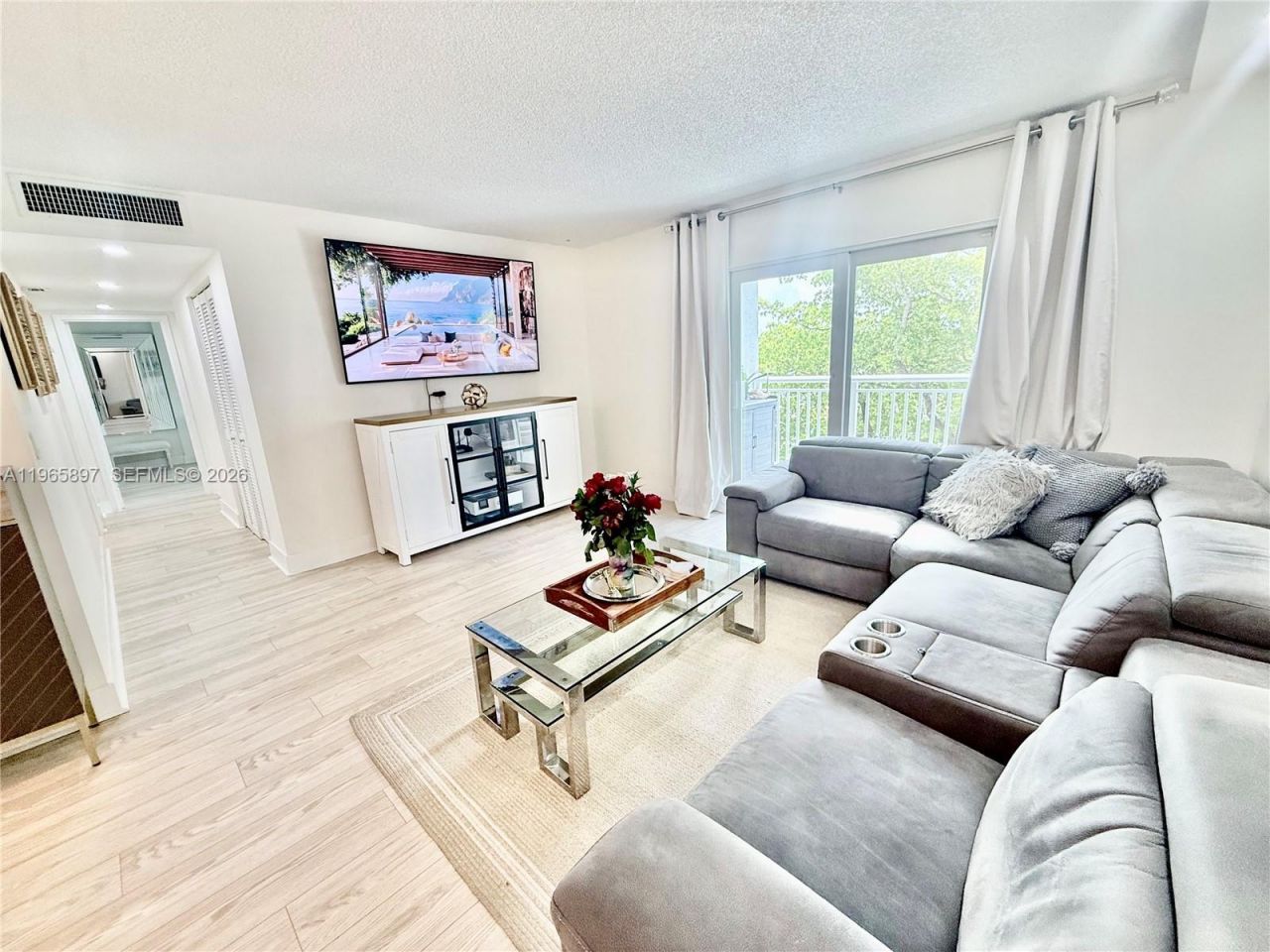 6000 NE 22nd Way, Unit 5C, Fort Lauderdale, FL 33308 Photo