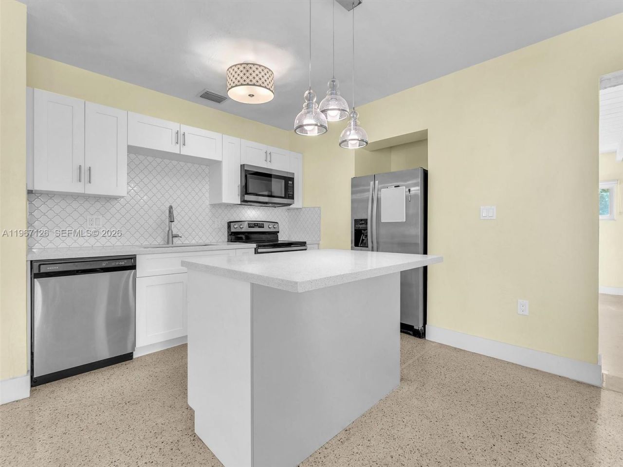 6520 SW 63rd Ct, South Miami, FL 33143 Photo