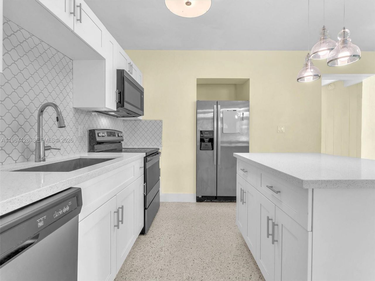 6520 SW 63rd Ct, South Miami, FL 33143 Photo