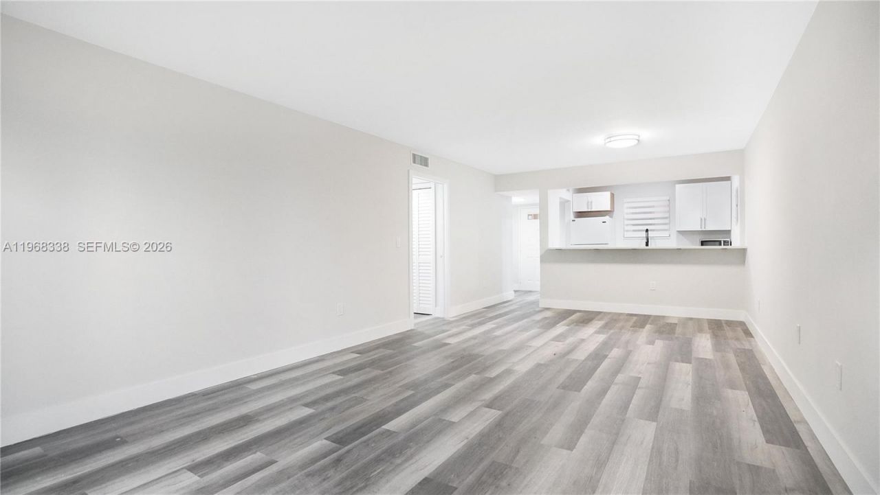 1235 Mariposa Ave, Unit 1, Coral Gables, FL 33146 Photo