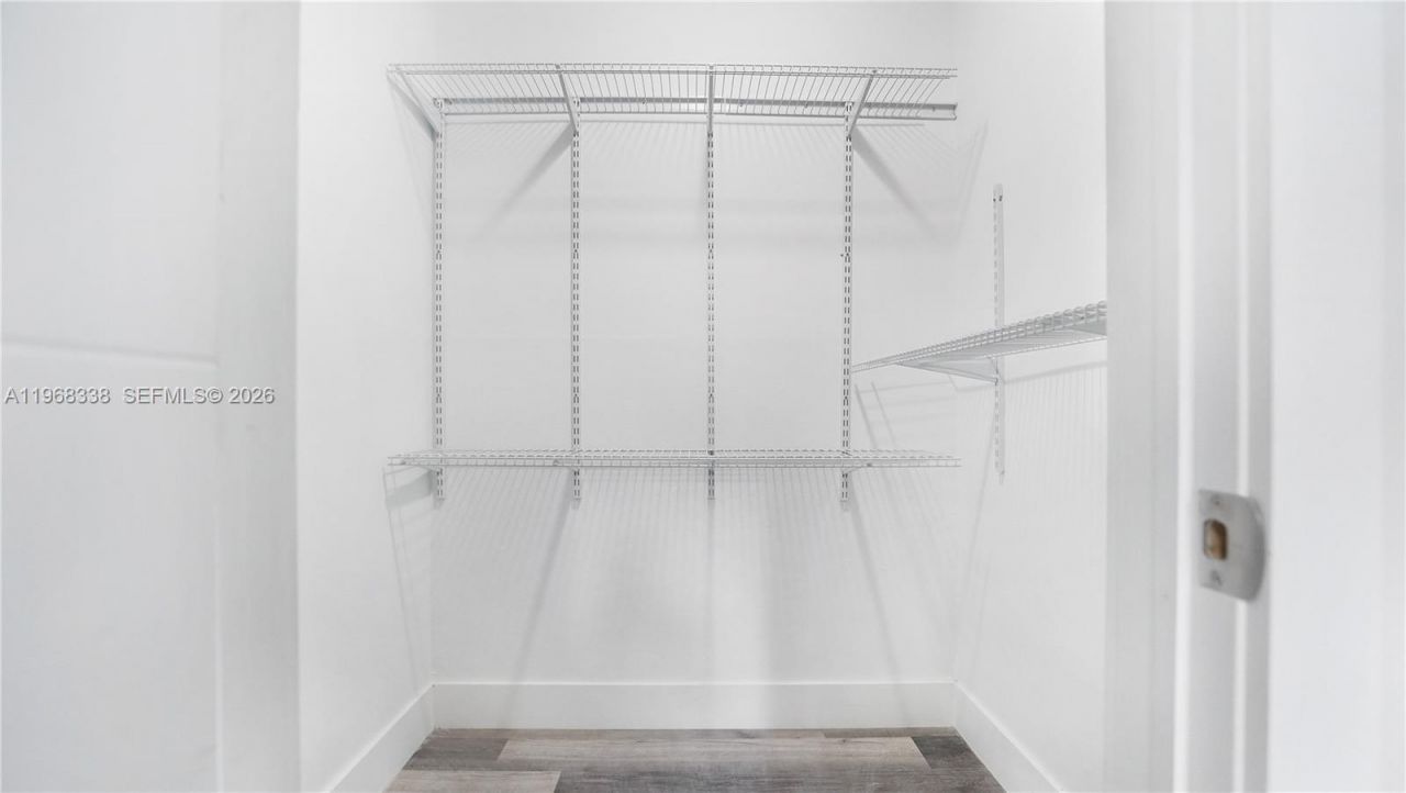 1235 Mariposa Ave, Unit 1, Coral Gables, FL 33146 Photo