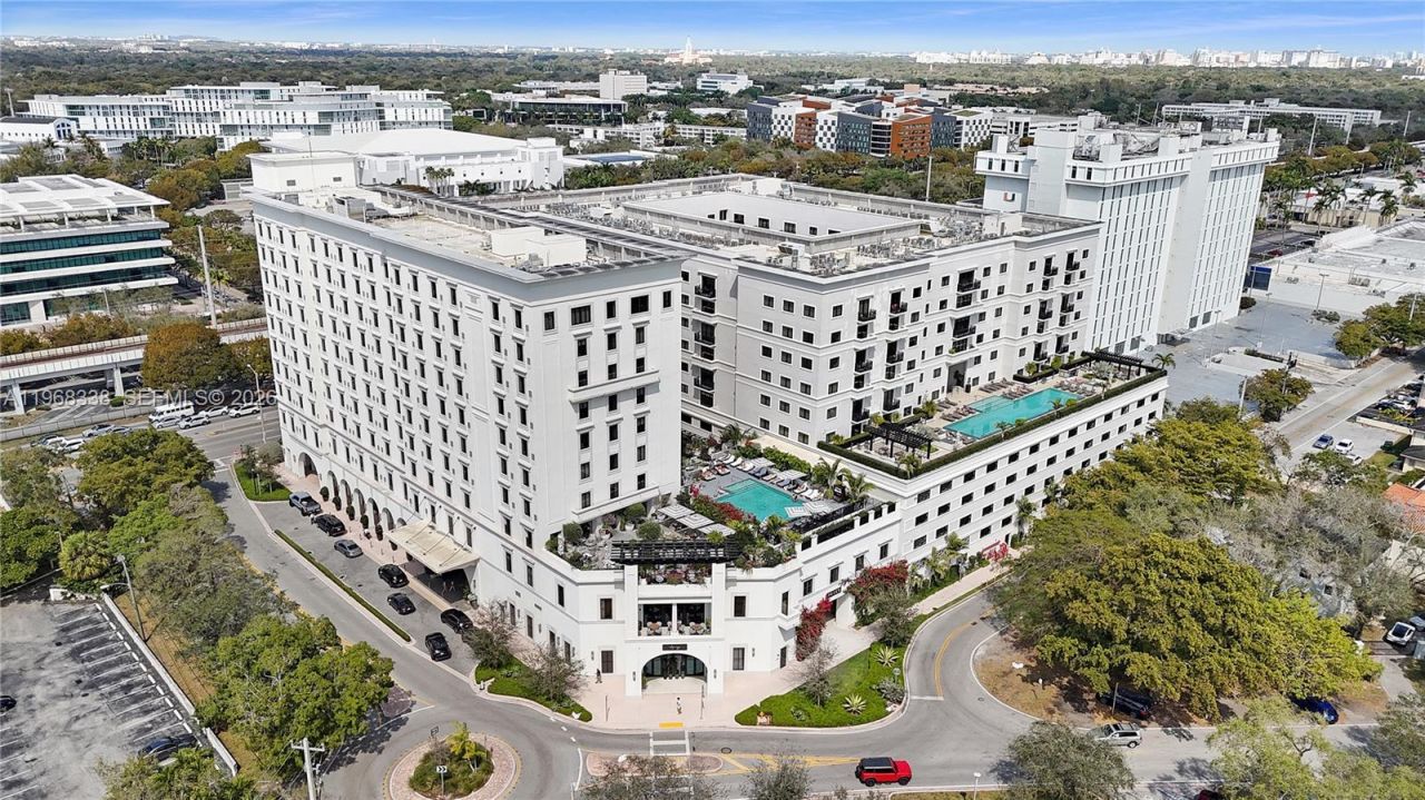 1235 Mariposa Ave, Unit 1, Coral Gables, FL 33146 Photo