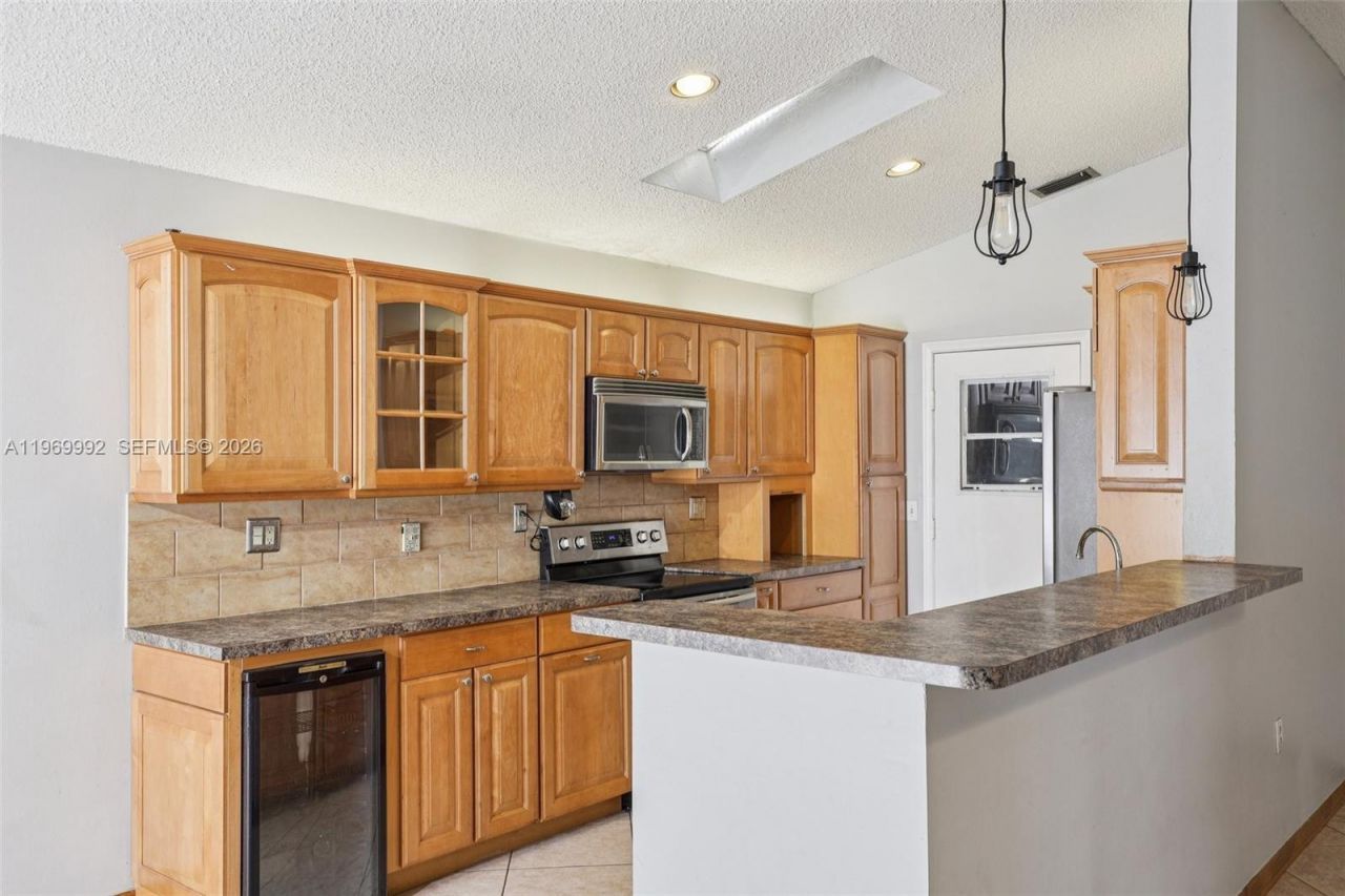 9700 SW 59th St, Cooper City, FL 33328 Photo