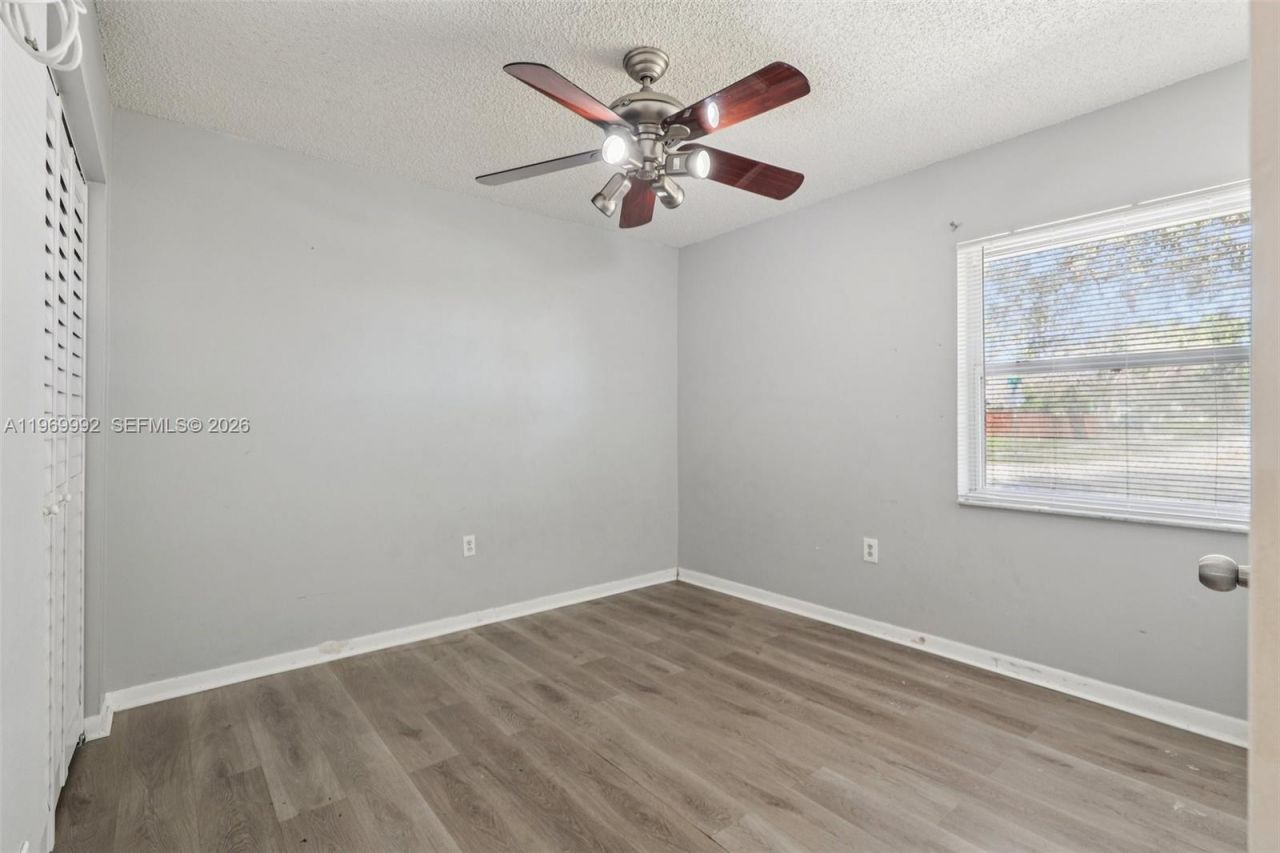 9700 SW 59th St, Cooper City, FL 33328 Photo