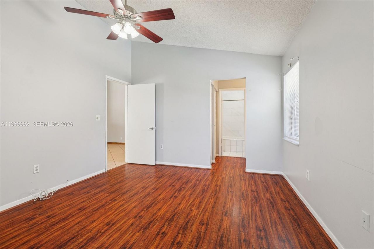 9700 SW 59th St, Cooper City, FL 33328 Photo