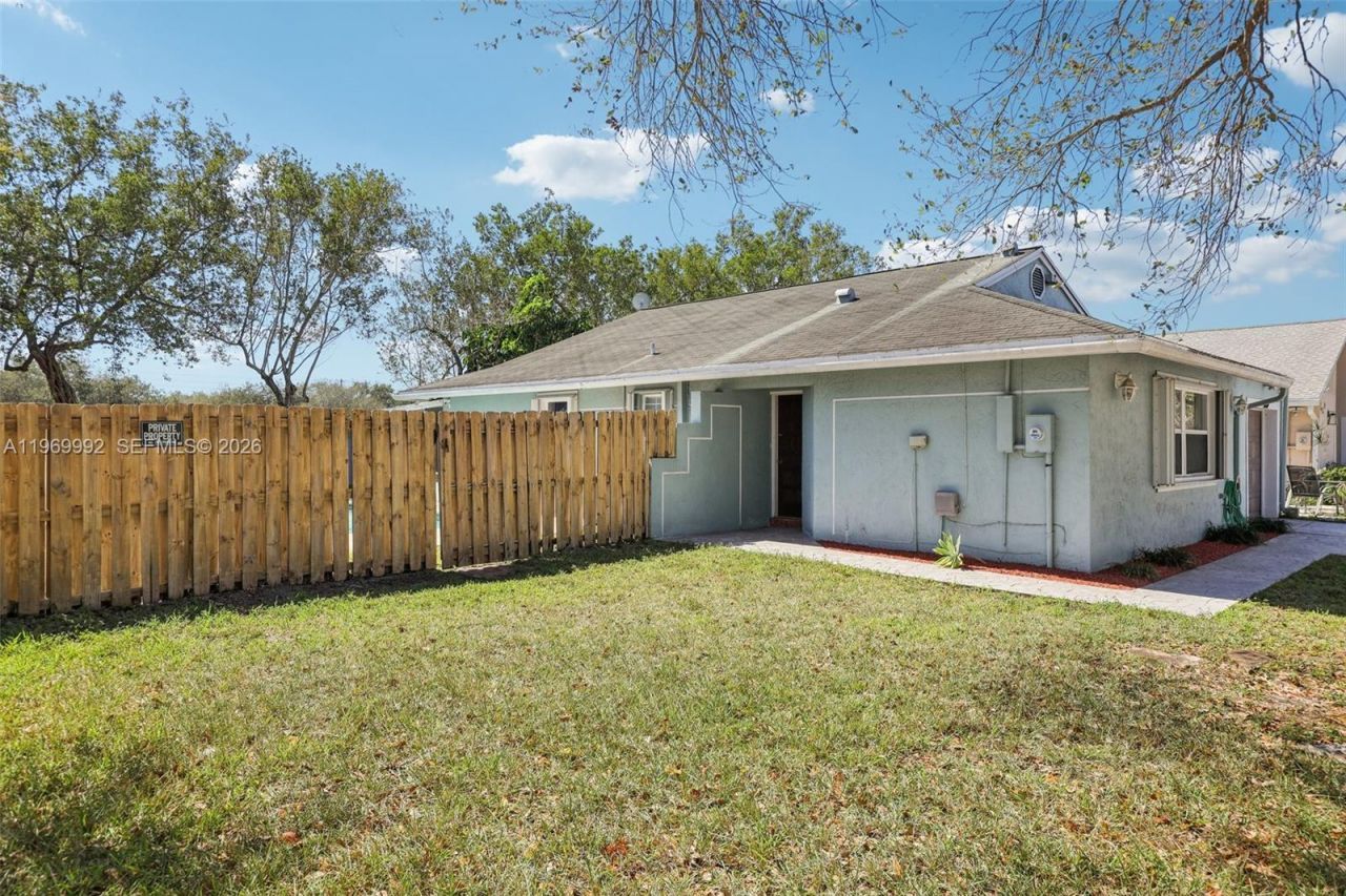 9700 SW 59th St, Cooper City, FL 33328 Photo