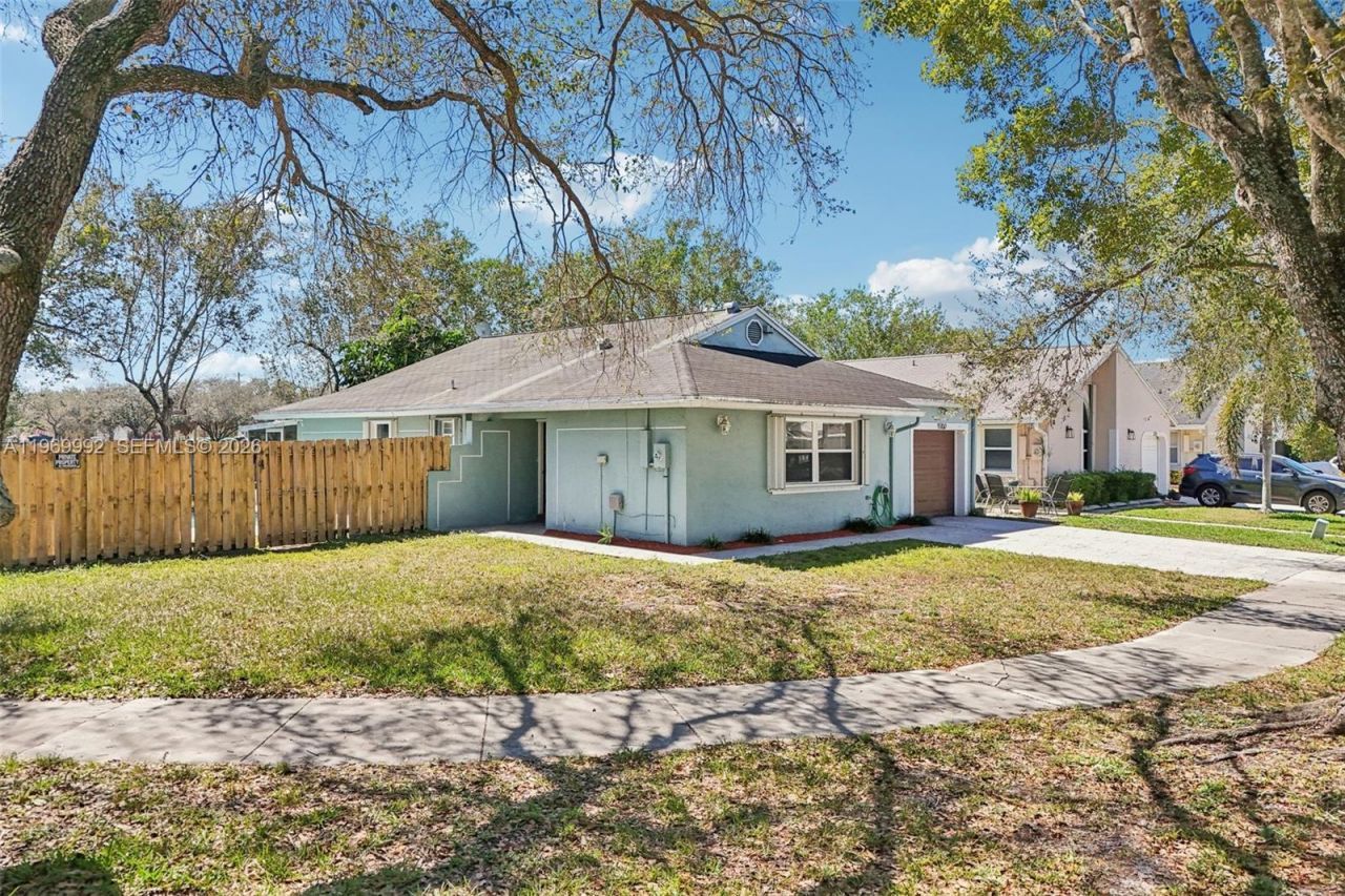 9700 SW 59th St, Cooper City, FL 33328 Photo