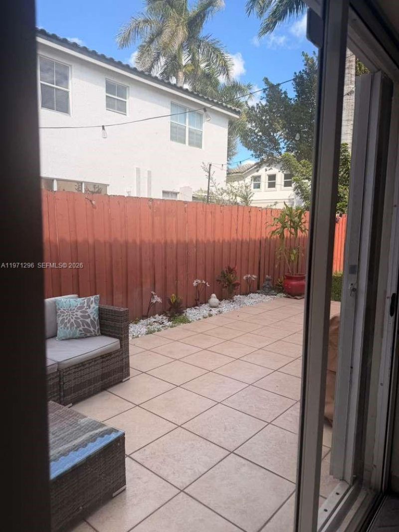 10863 NW 53 Ln, Doral, FL 33178 Photo