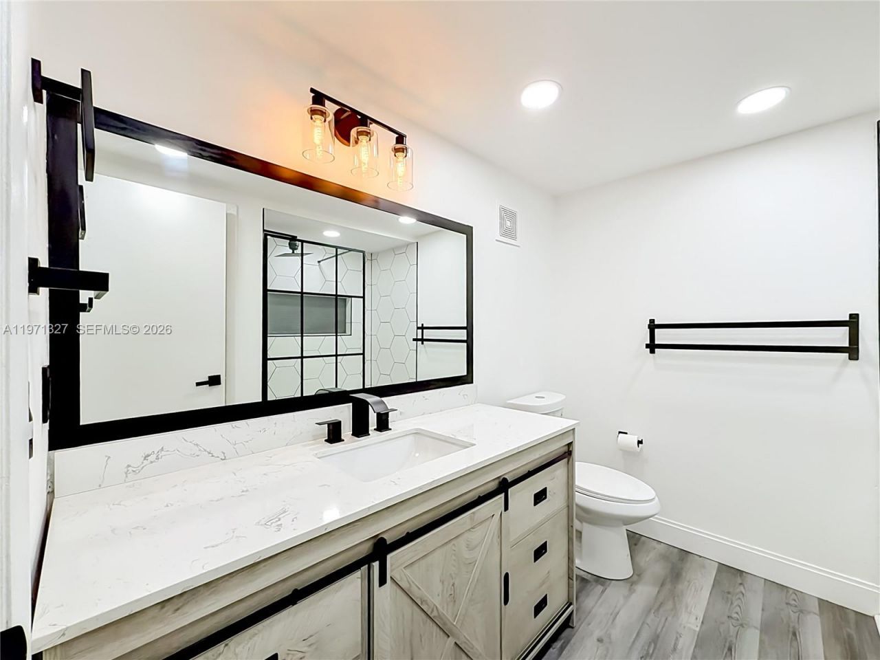 210 Lakeview Dr, Unit 306, Weston, FL 33326 Photo