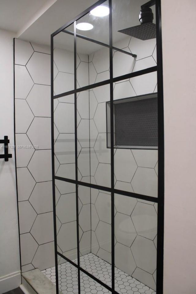 210 Lakeview Dr , Unit 306, Weston, FL 33326 Photo