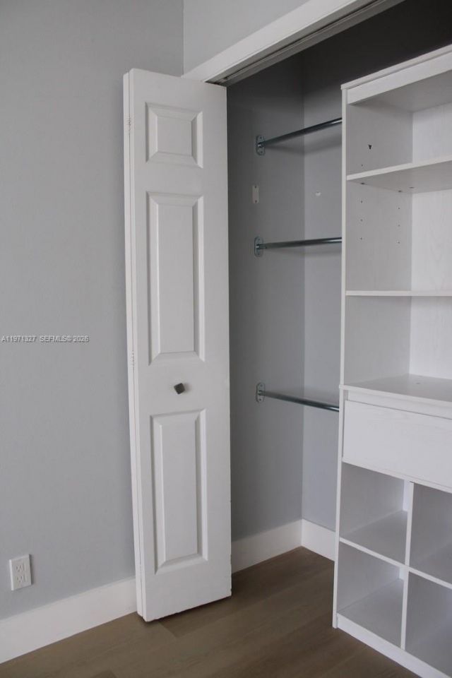 210 Lakeview Dr , Unit 306, Weston, FL 33326 Photo