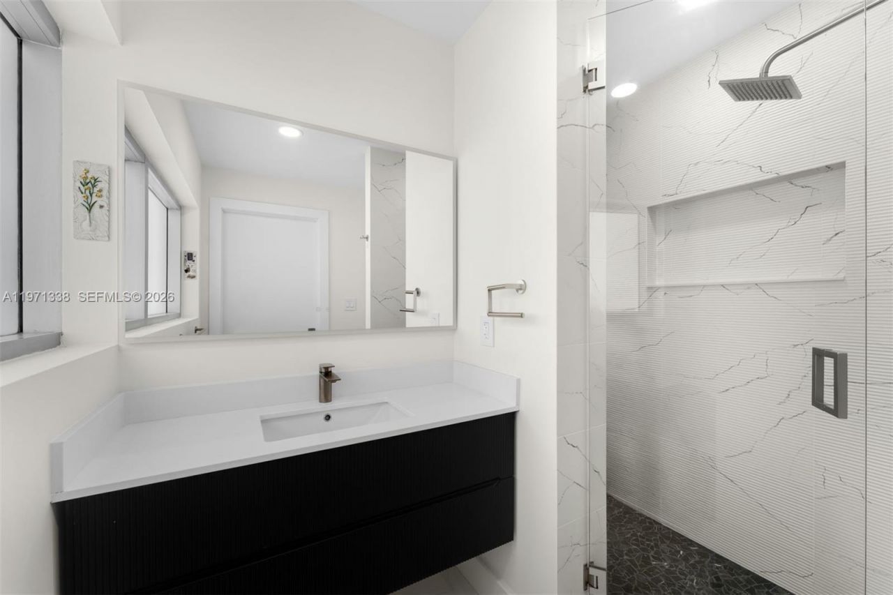 900 Biscayne Blvd, Unit 4202, Miami, FL 33132 Photo