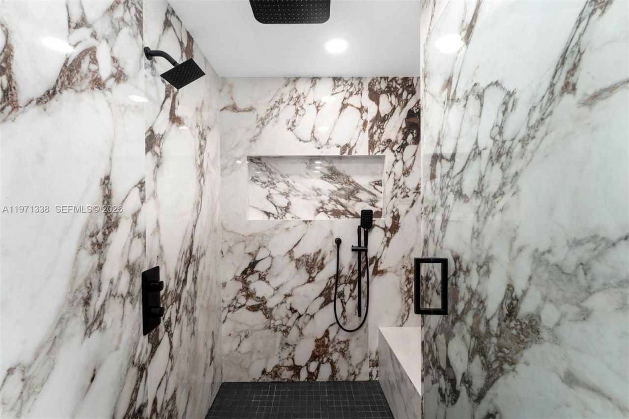 900 Biscayne Blvd, Unit 4202, Miami, FL 33132 Photo