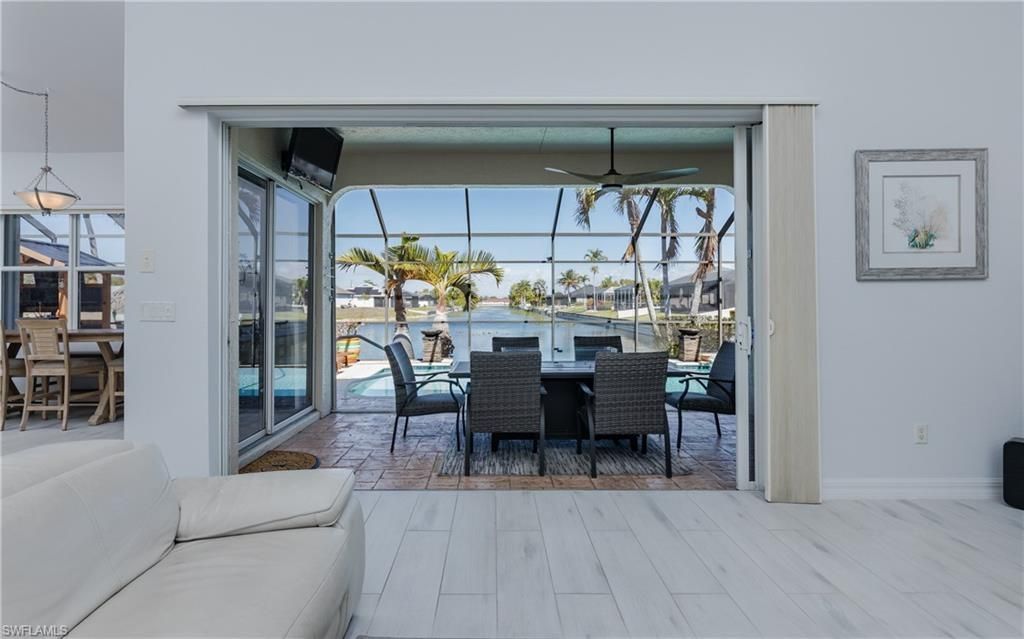 1505 SE 4th St, Cape Coral, FL 33990 Photo