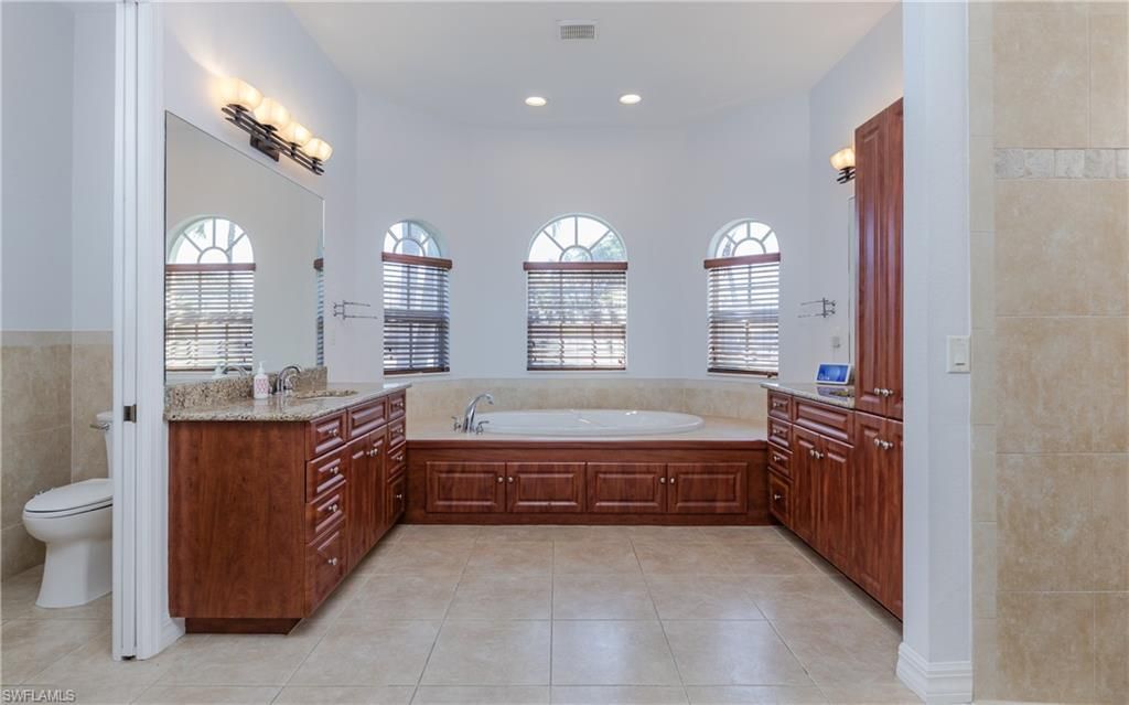 1505 SE 4th St, Cape Coral, FL 33990 Photo