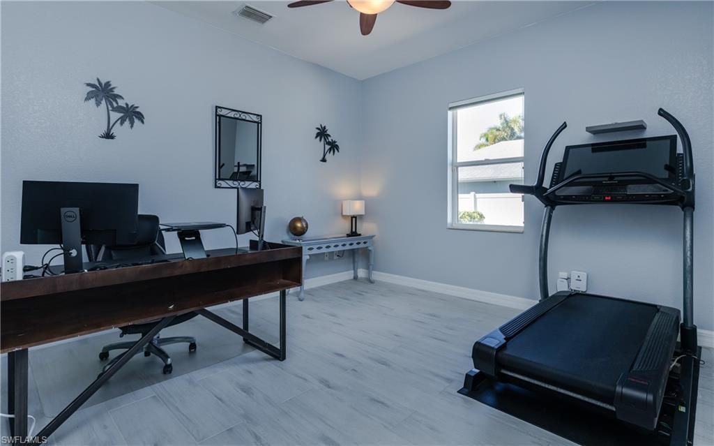 1505 SE 4th St, Cape Coral, FL 33990 Photo