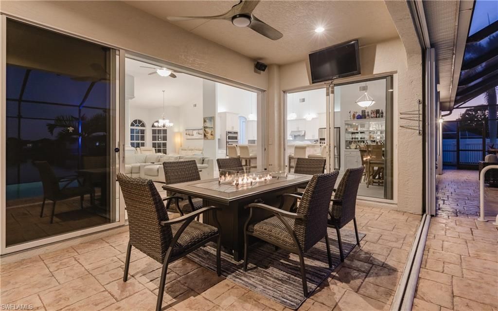 1505 SE 4th St, Cape Coral, FL 33990 Photo