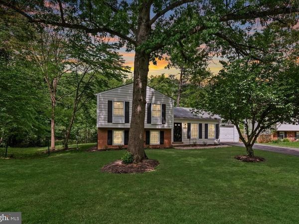 9518 CENTER STREET, VIENNA, VA 22181