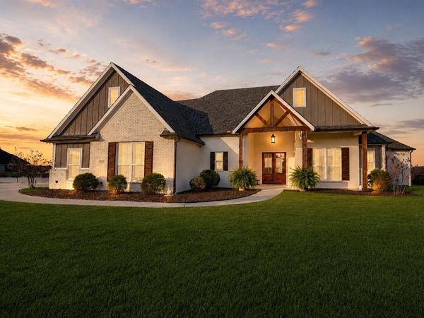 230 Low Bird Lane, Waxahachie, TX 75167